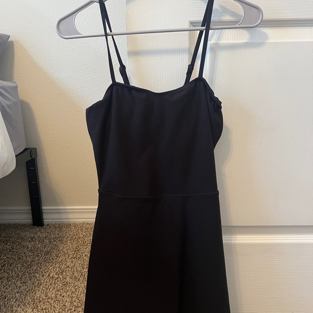 ALO women’s athletic dress